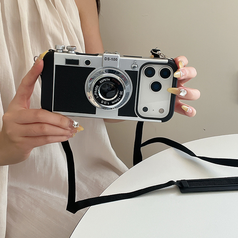 Emily in Paris Vintage Camera  - đánh giá và giá Vintage Items