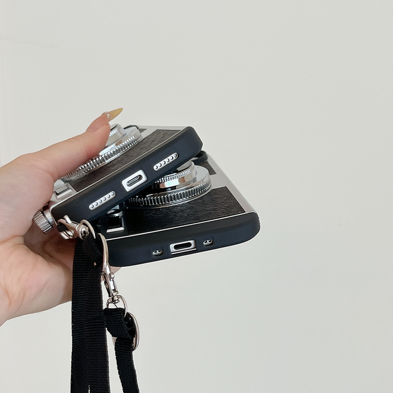Emily in Paris Vintage Camera  - đánh giá và giá Vintage Items