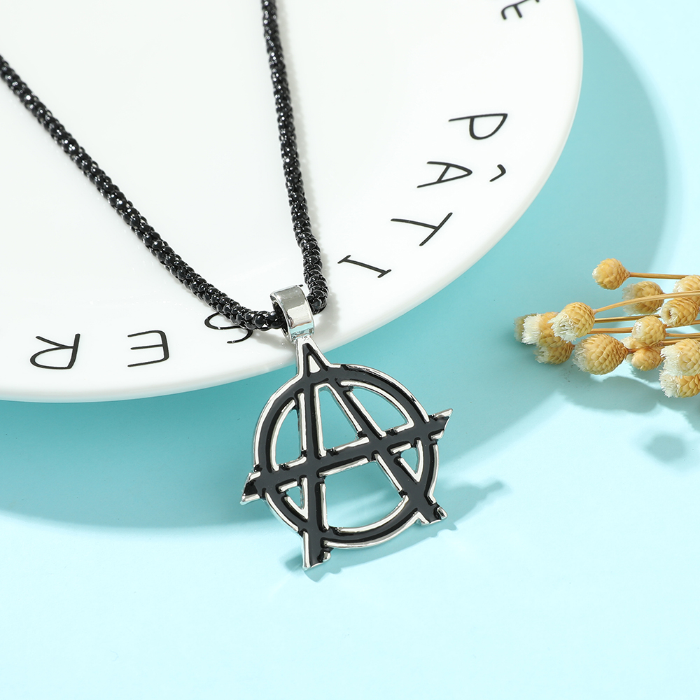 Movies Avengers Symbol Letter  - đánh giá và giá Vintage Items