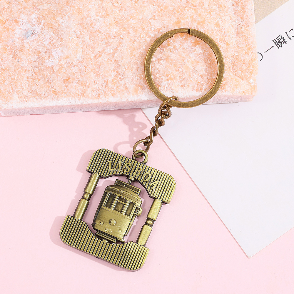 Vintage Tram Design Metal Keyc - đánh giá và giá Vintage Items
